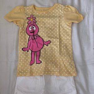 Little Girls Clothes